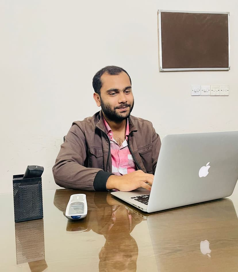 Mominul Islam best web developer